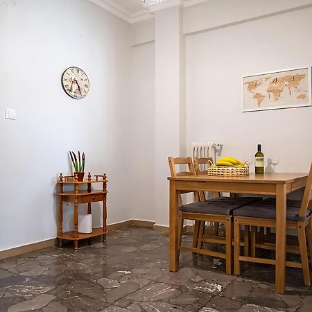 אתונה Entire Apt, 3Rd Floor, 1 Bedroom מראה חיצוני תמונה